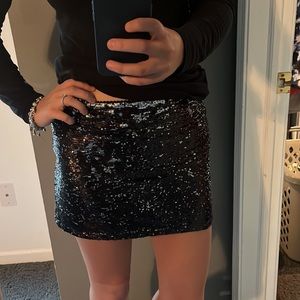 NWOT: Forever 21 Sequin Skirt